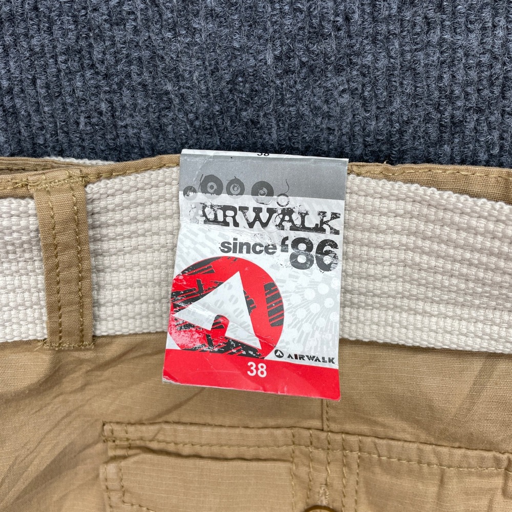 Airwalk Cargo Shorts Mens 38 Khaki Tan Belted 100% Cotton Skate Y2K Utility NWT - Picture 5 of 13